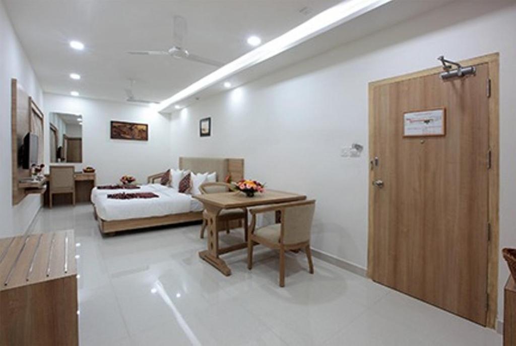 Hotel Anjali Park Kottayam Exteriér fotografie