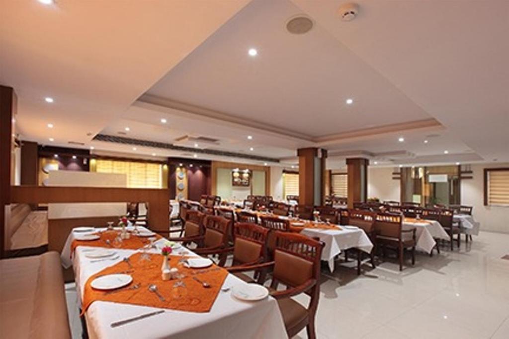 Hotel Anjali Park Kottayam Exteriér fotografie